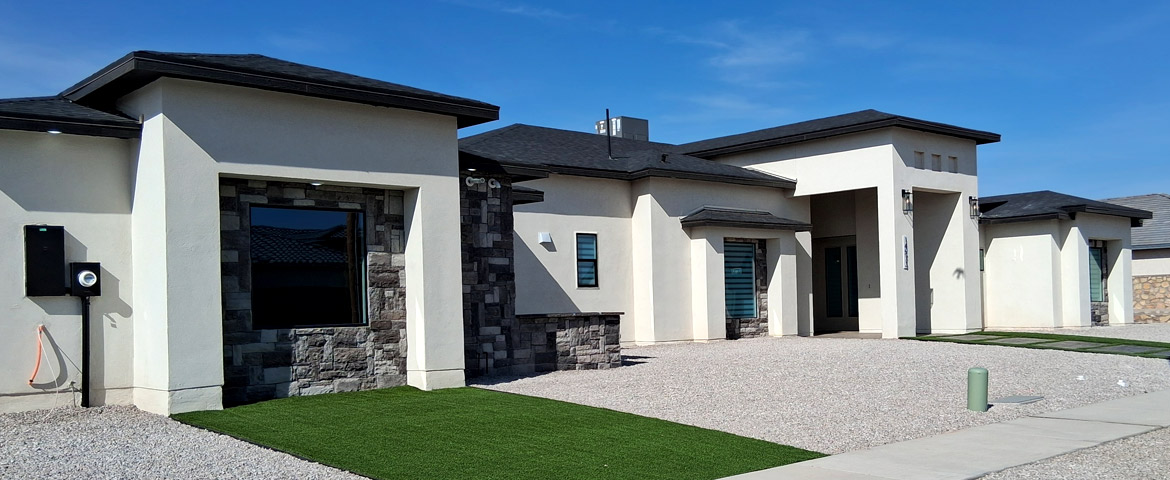 Front of Everest model home new development in East El Paso, TX